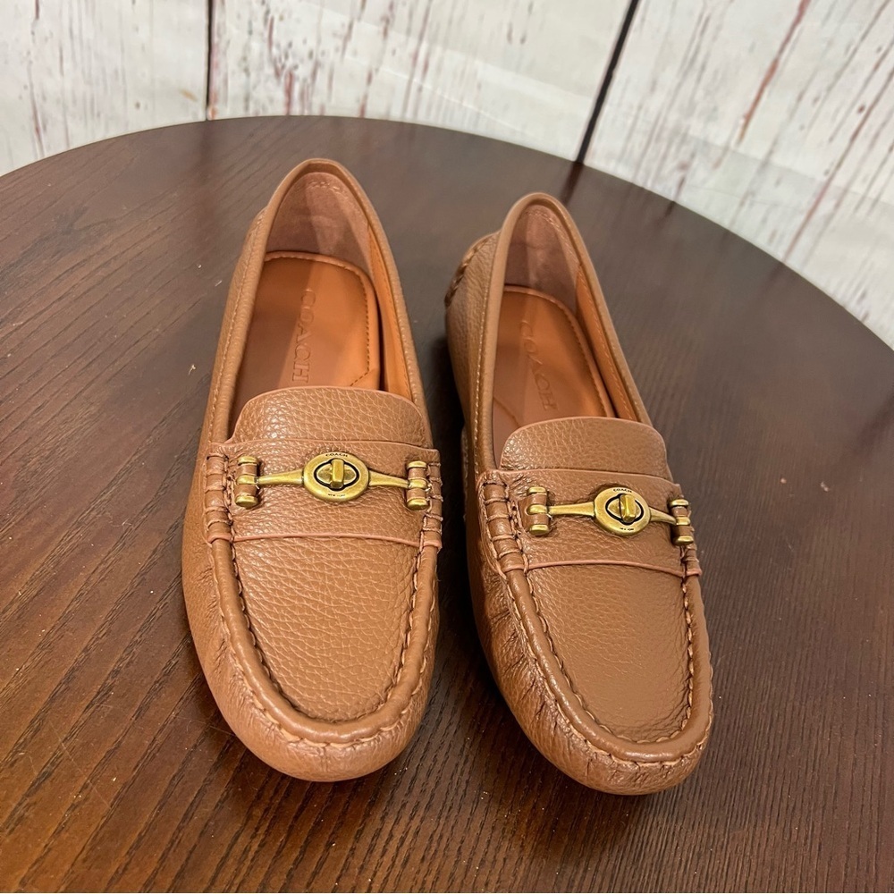 COACH CROSBY DIVER Brown Grainy Leather Loafers with Brass Gold Accent 6.5B NIB - Picture 9 of 11